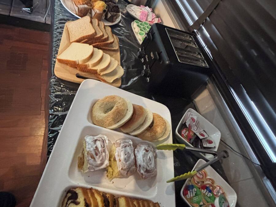Desayuno continental todos los días (con cargo)