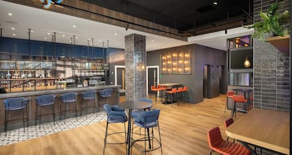 Aloft by Marriott Belfast Titanic Quarter