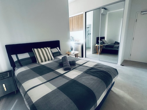 Modern Studio Sydney (107) - 2 km to Sydney University
