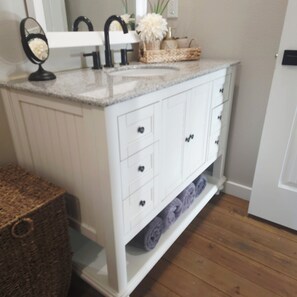 Imagen sin descripción, 4 de 17, botón