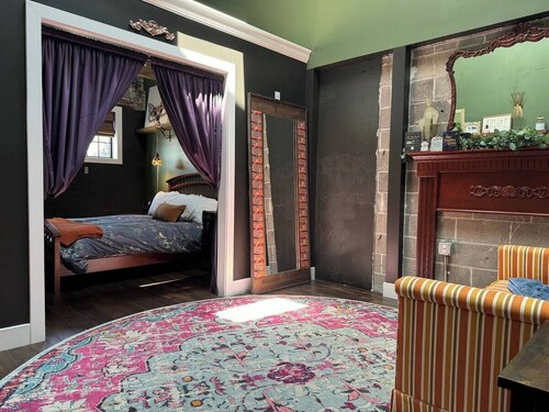 The Atrium - A Boutique Hotel