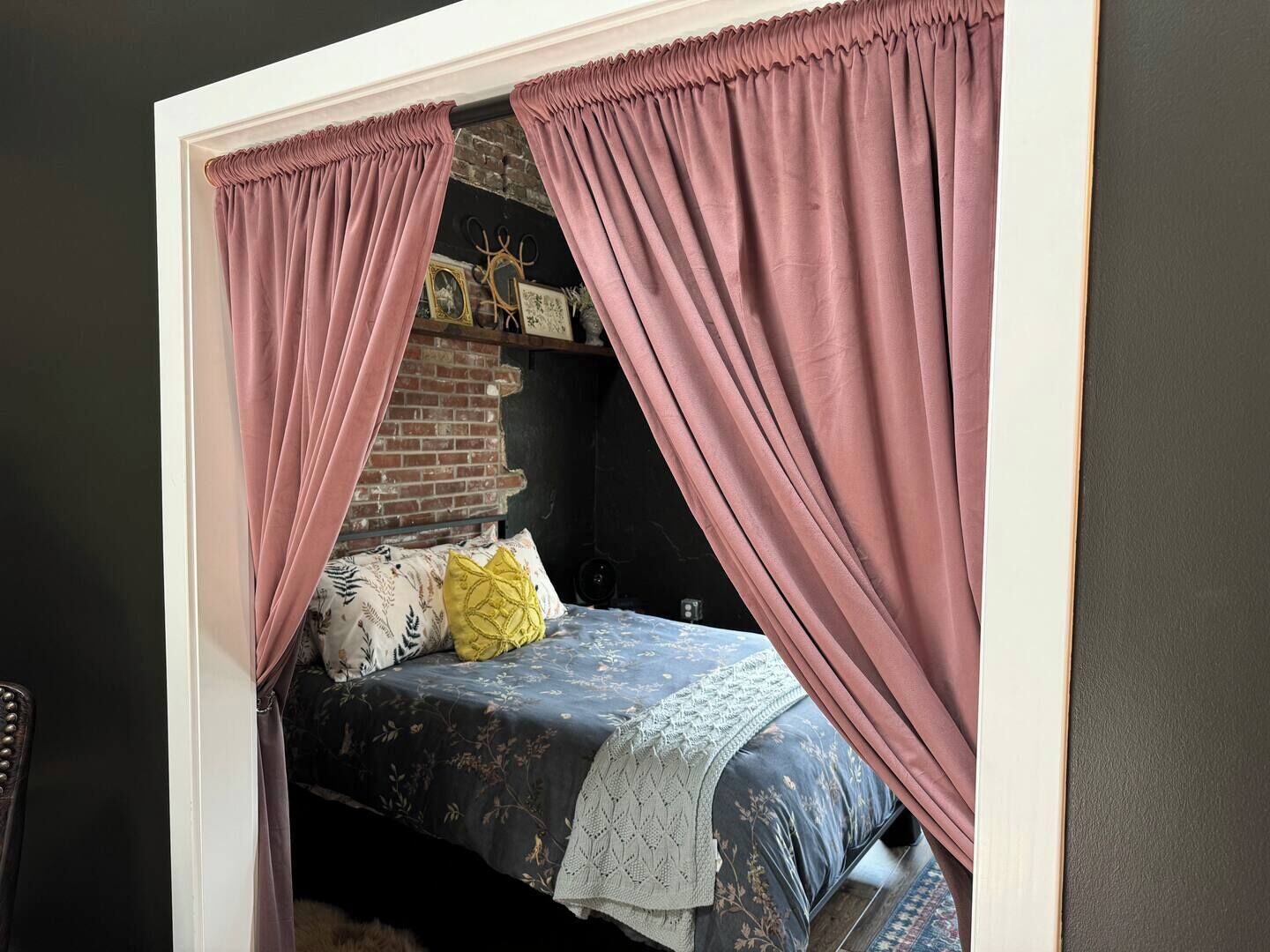 مكواة/لوح كي وواي فاي مجانًا