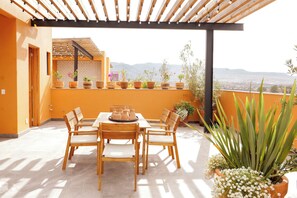 Deluxe appartement, uitzicht op de stad | Terras