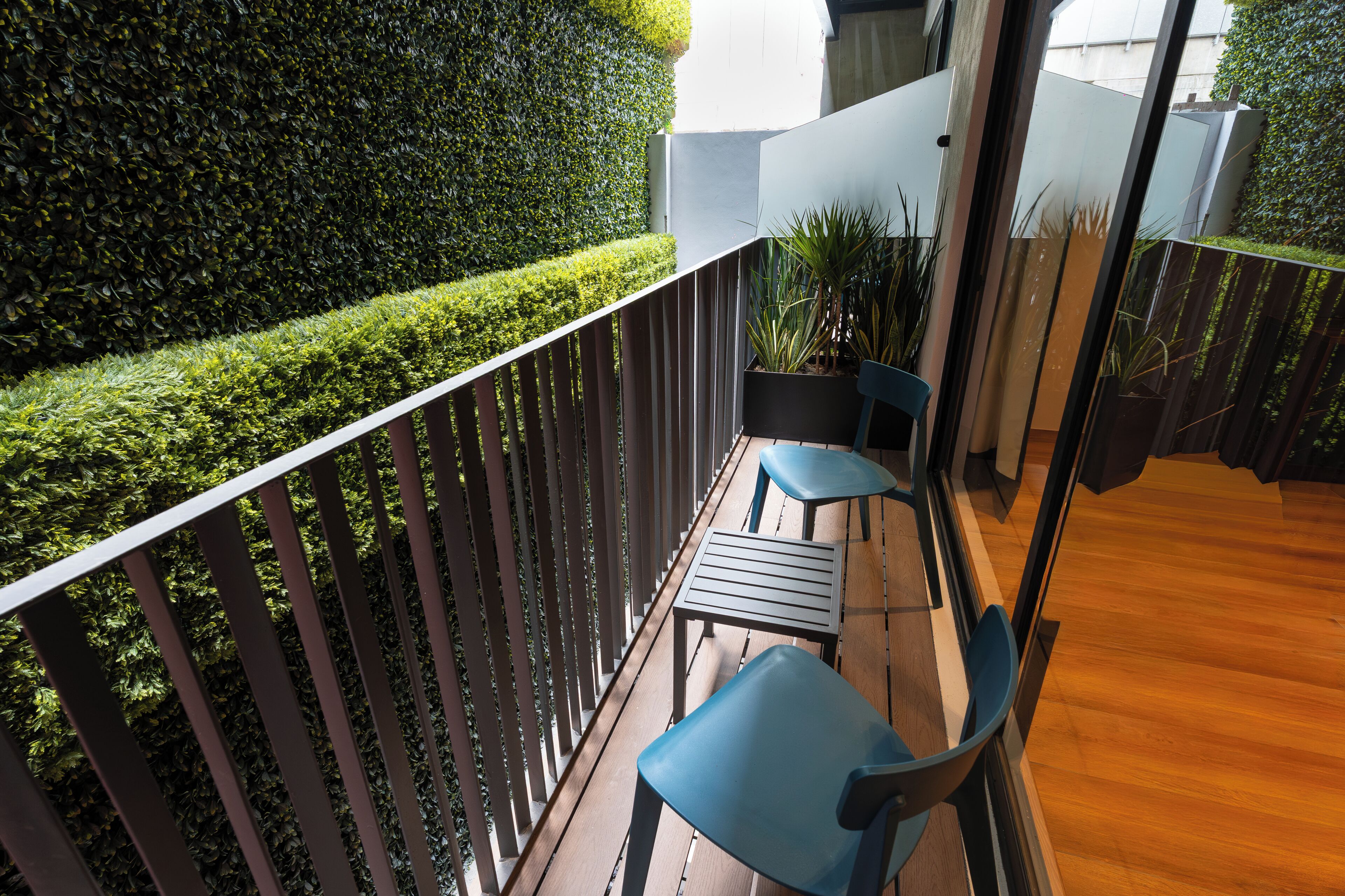 Suíte luxo, 1 cama King | Terraço/pátio