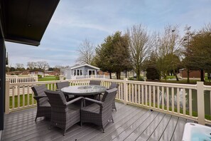 2 bedrooms - Host Stay Crucible Lodge (York)