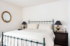 Imagen sin descripción, 3 de 28, botón