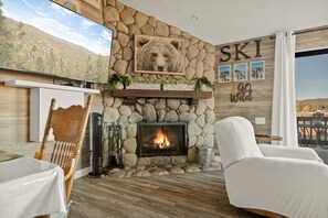 Interior - Cozy Lakefront Retreat w/ Views & Fireplace (Big Bear Lake)
