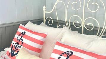 1 camera, una scrivania, ferro/asse da stiro, Wi-Fi