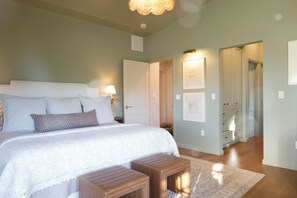 4 Schlafzimmer, Bügeleisen/Bügelbrett, WLAN