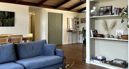 Epic Group Getaway, Sleeps 16+ on Eel River & Avenue of the Giants