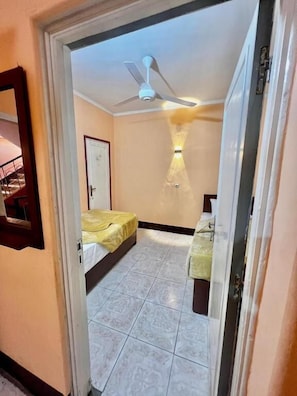 Photo non classée, 3 sur 14, bouton