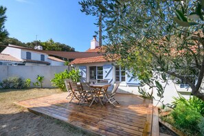 Photo non classée, 2 sur 37, bouton