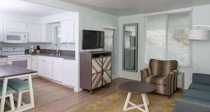 San Diego 1BR at WorldMark Mission Valley – Pool, Spa & Central Location