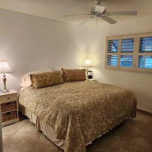 2 bedrooms, WiFi, bed sheets - Spend the summer in Deerfield Beach (Deerfield Beach)