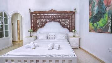 Een strijkplank/strijkijzer, gratis wifi