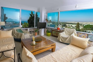 Casa conforto, vista para a baía