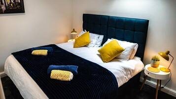 5 bedrooms