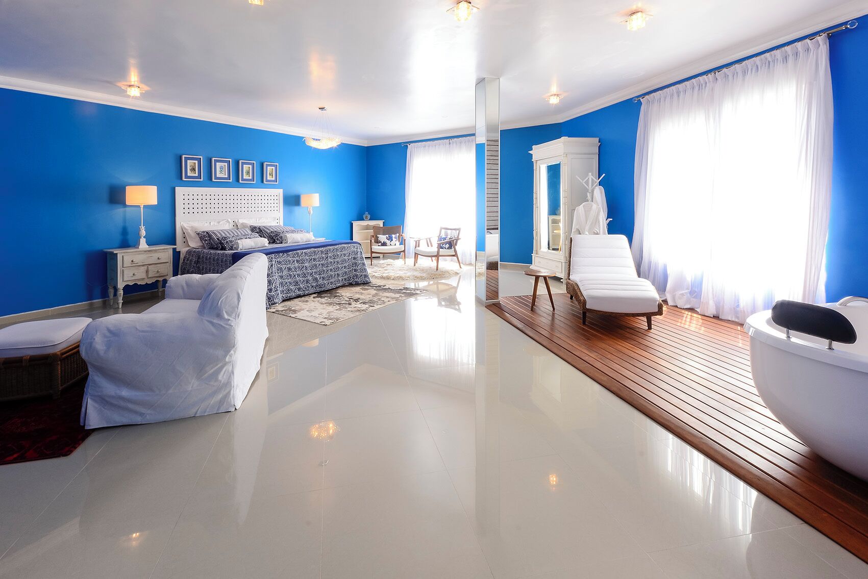 Luxury Triple Room, City View