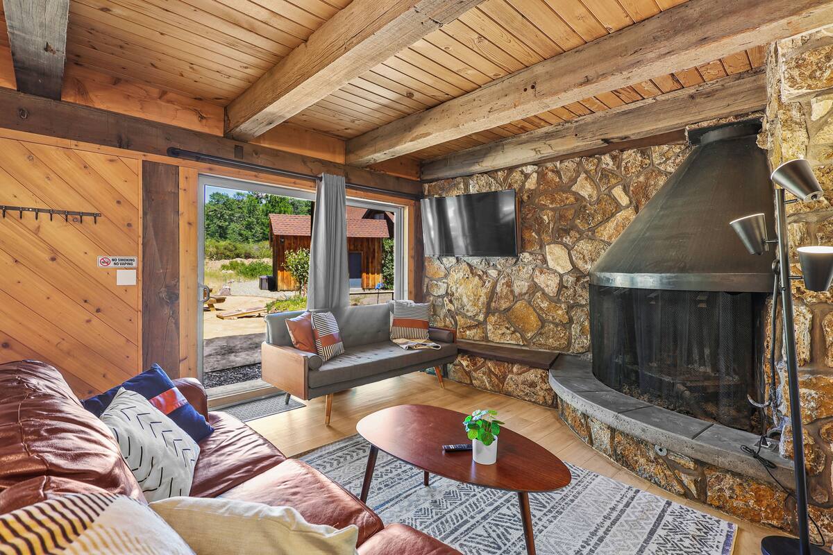 Family Suite, Kitchen, Mountain View