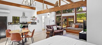 Basecamp Lodge