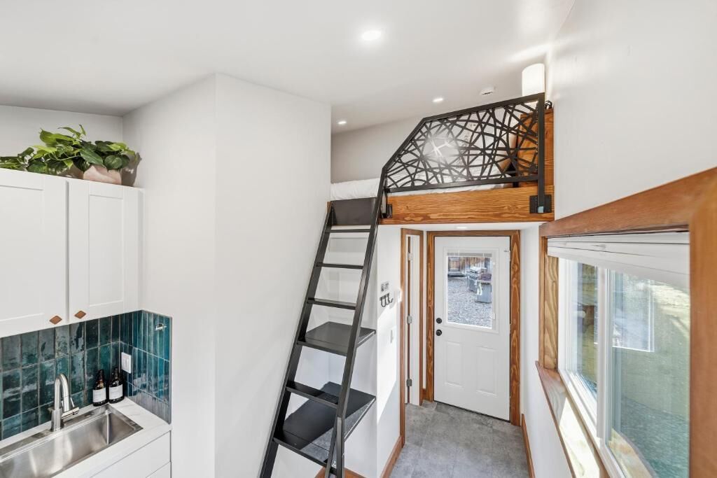 Design Loft, Kitchen, Mountain View