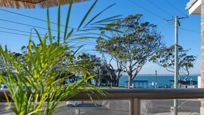 Property grounds - Shoal Bay Beachfront Escape (Shoal Bay)