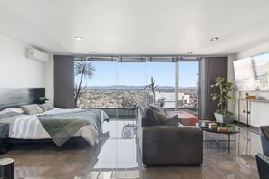 Loft completo - Luxury Hilltop Loft | Balcony + Panoramic Views (Durango)