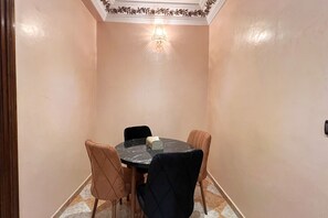 Dining - Stay near Marrakech Airport RAK (Marrakech)