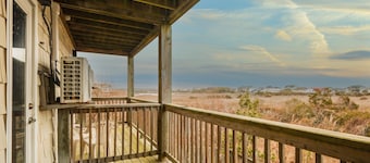 Surf City – Sea Glass Getaway motel-Pet Friendly