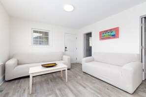 Nicht klassifiziertes Bild, 5 von 35, Schaltfläche