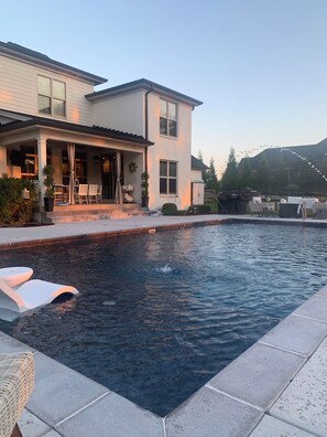 Pool - Derby house with pool in private farm area (Prospect)