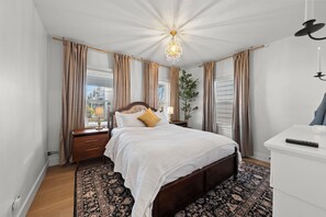 2 dormitorios, tabla de planchar con plancha, wifi y ropa de cama