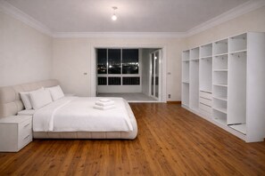 Uklassifisert bilde, 4 av 6, knapp