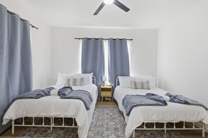 3 bedrooms, WiFi, bed sheets