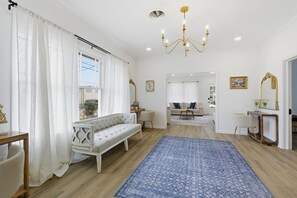 Imagen sin descripción, 5 de 21, botón