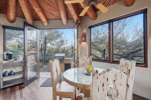 Luokittelematon kuva, 3 kautta 49, painike