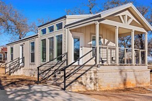 Exterior detail - The Resort at Fredericksburg Unit 29 (Fredericksburg)