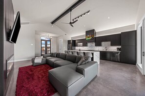 Televisio, työhuone