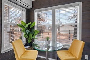 Dining - The Resort at Fredericksburg Unit 7 (Fredericksburg)