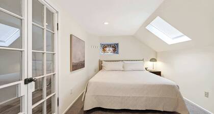 5 Minutes to Holiday Valley Luxe King Beds + Bunk