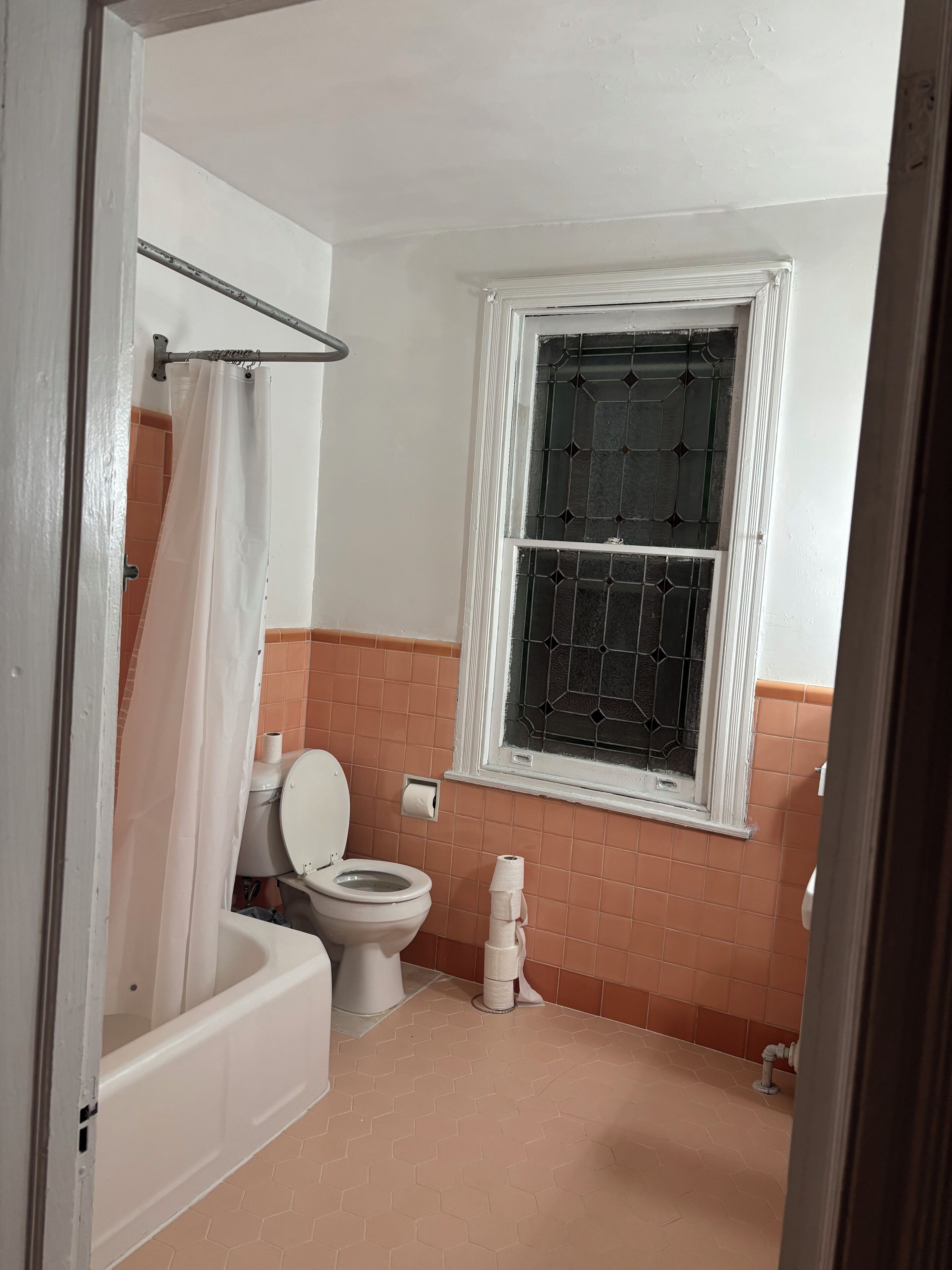 Handtücher, Seife, Shampoo, Toilettenpapier