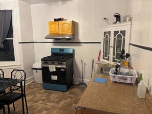 Unclassified image, 2 of 15, button