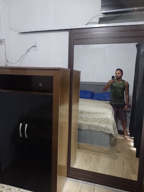 1 habitación, wifi y ropa de cama 