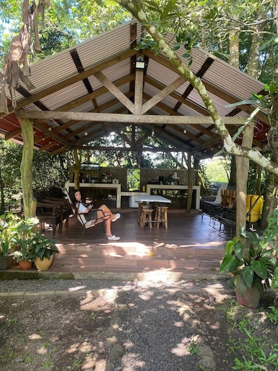 Green Trails Garden-Level Apartment - 1 BR - Pool - Patio