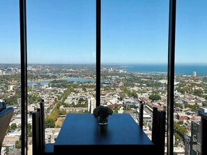 Interior - Breathtaking SeaViews |Luxe 2BR & 5-Star Amenities (Southbank)