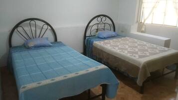 Chambre de base double ou avec lits jumeaux