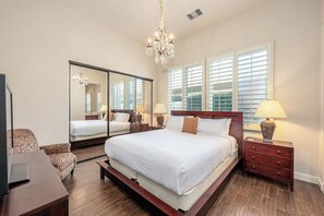 5 bedrooms, iron/ironing board, travel cot, WiFi - The Fourteen at PGA West | Poolside Fairway Views (La Quinta)