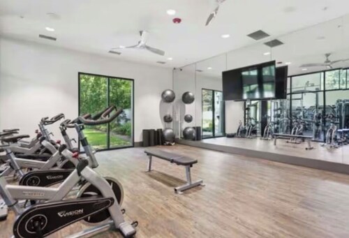 FIFA World Cup 2026! Modern 2BR · Pool, Gym & MARTA Access