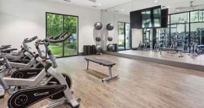 FIFA World Cup 2026! Modern 2BR · Pool, Gym & MARTA Access