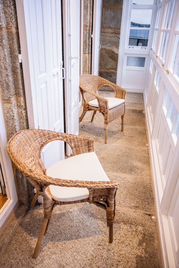 Luxury-Suite, Meerblick | Terrasse/Patio